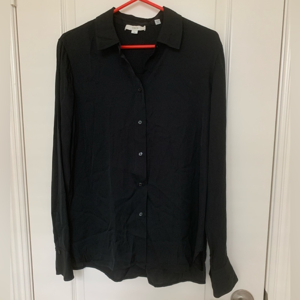 EUC Vince Black Silk Button Down Blouse Size L 92% Silk Stretch